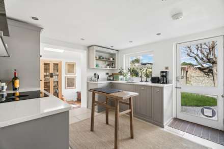 Chapel Street, Tring, Image 9