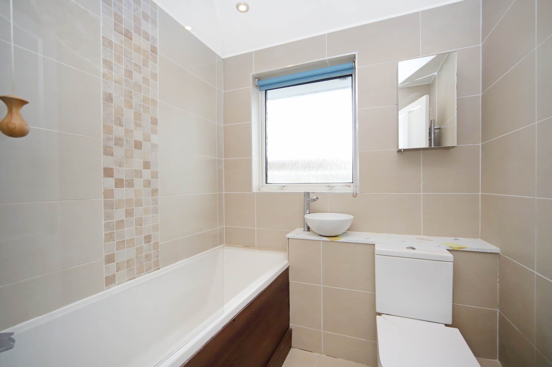 Buckingham Road, Tring, Image 11