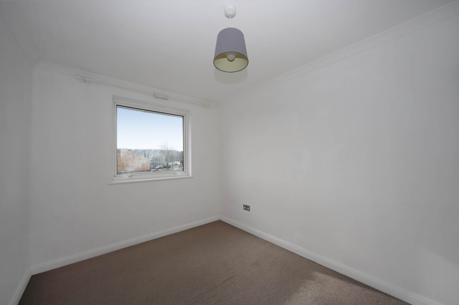 Buckingham Road, Tring, Image 7