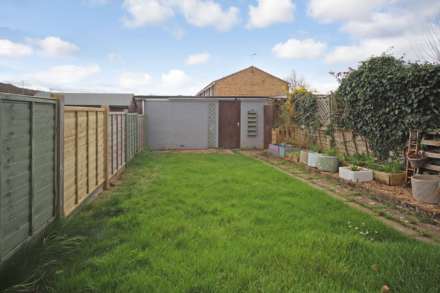 Buckingham Road, Tring, Image 13