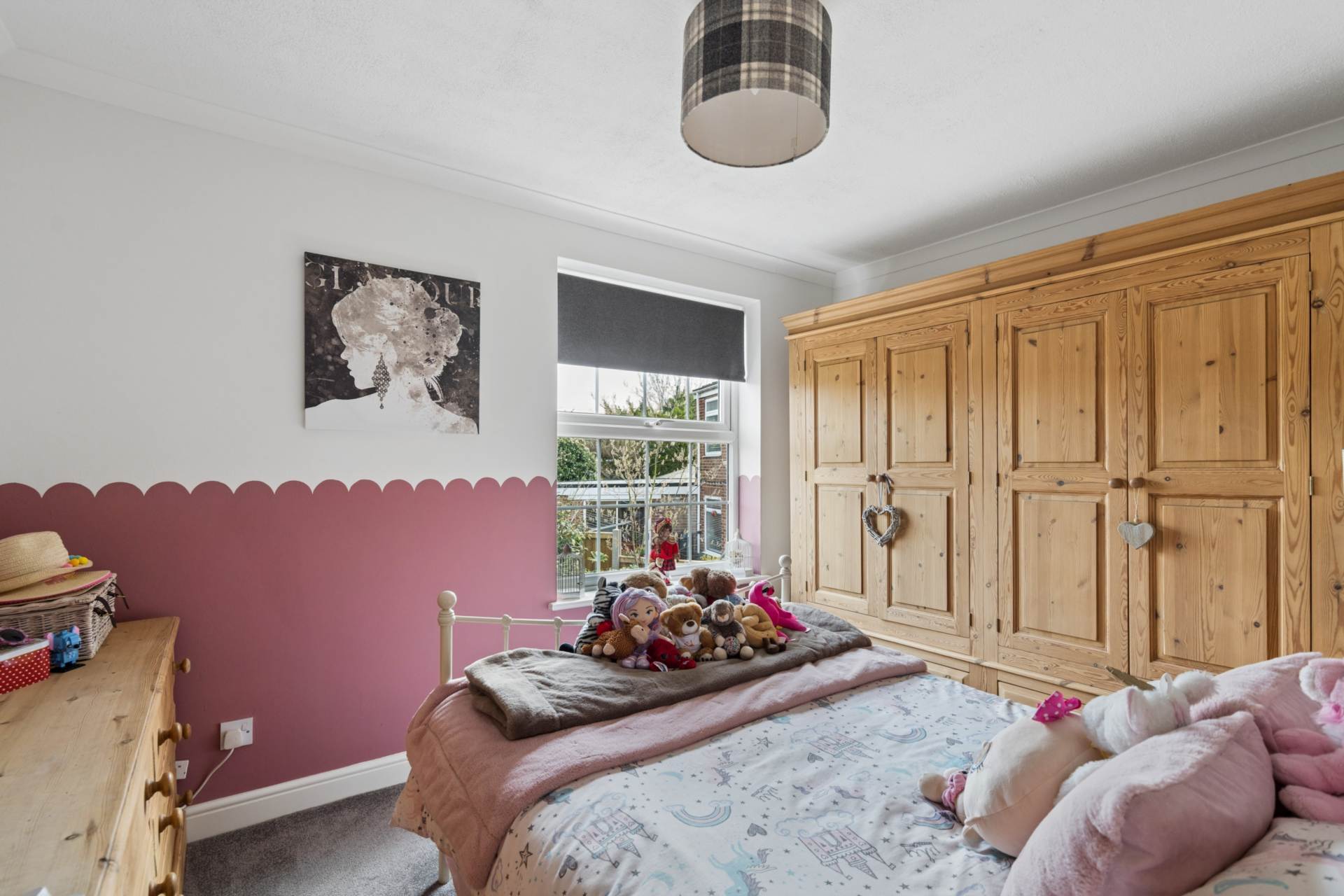 Grenadine Way, Tring, Image 15