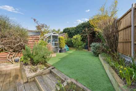 Grenadine Way, Tring, Image 25