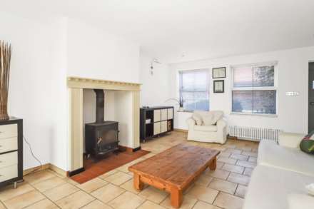 Cheddington, Image 2