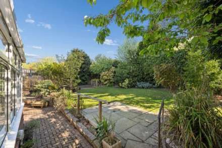 Osborne Way, Wigginton, Image 19