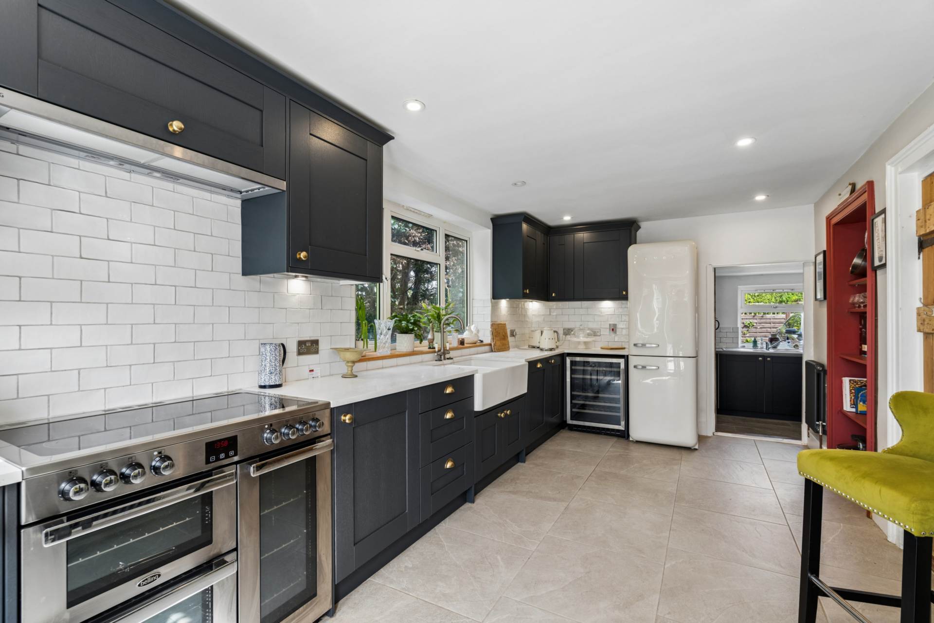 Main Road, Buckland, Image 12