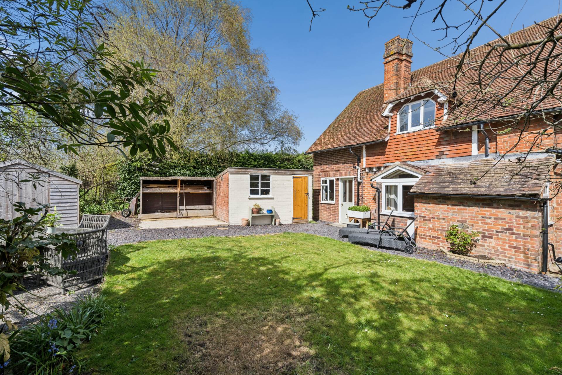 Main Road, Buckland, Image 31