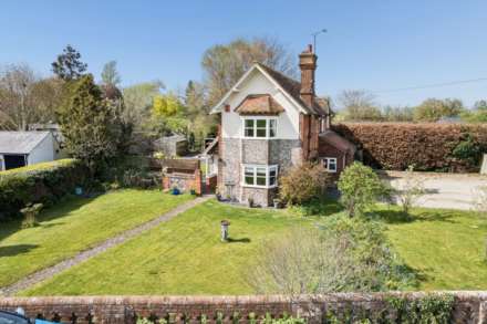 Main Road, Buckland, Image 2