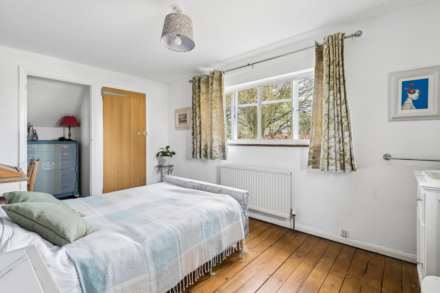 Main Road, Buckland, Image 21