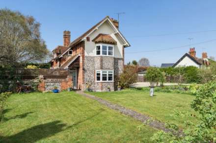 Main Road, Buckland, Image 26