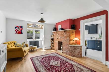 Main Road, Buckland, Image 3