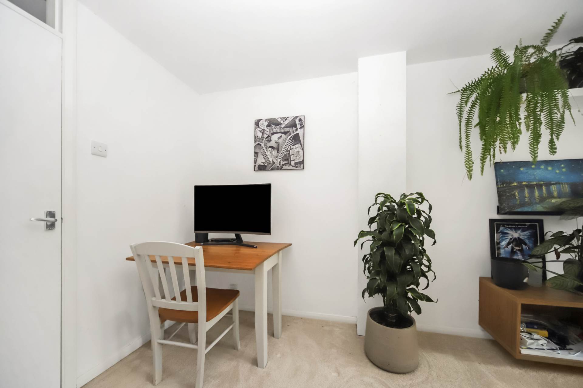 The Orchards, Longfield Road, Image 4