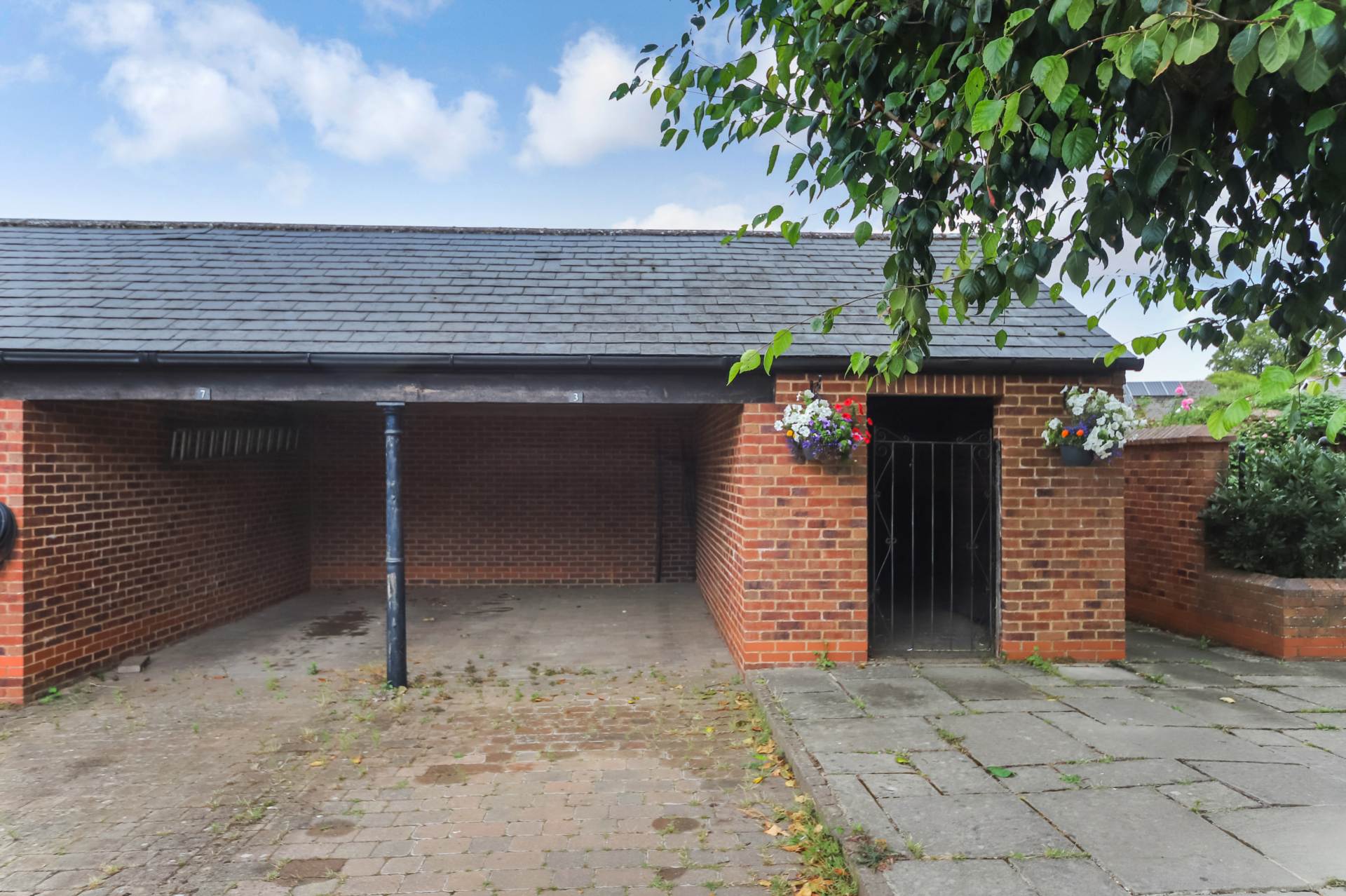 Rodwell Yard, Tring, Image 16