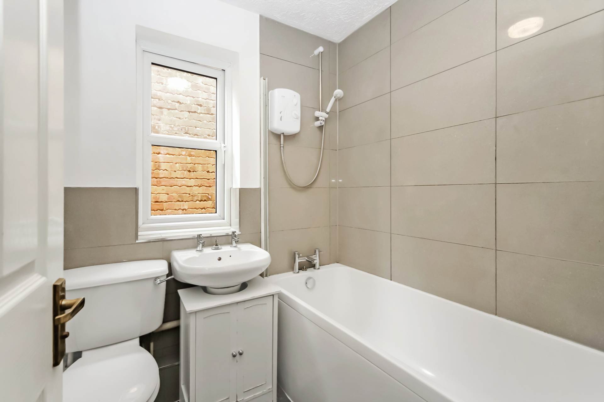 Admiral Way, Berkhamsted, Image 8
