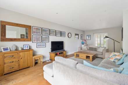 Tring Road, Long Marston, Image 6