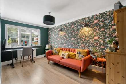 London Road, Aston Clinton, Image 4