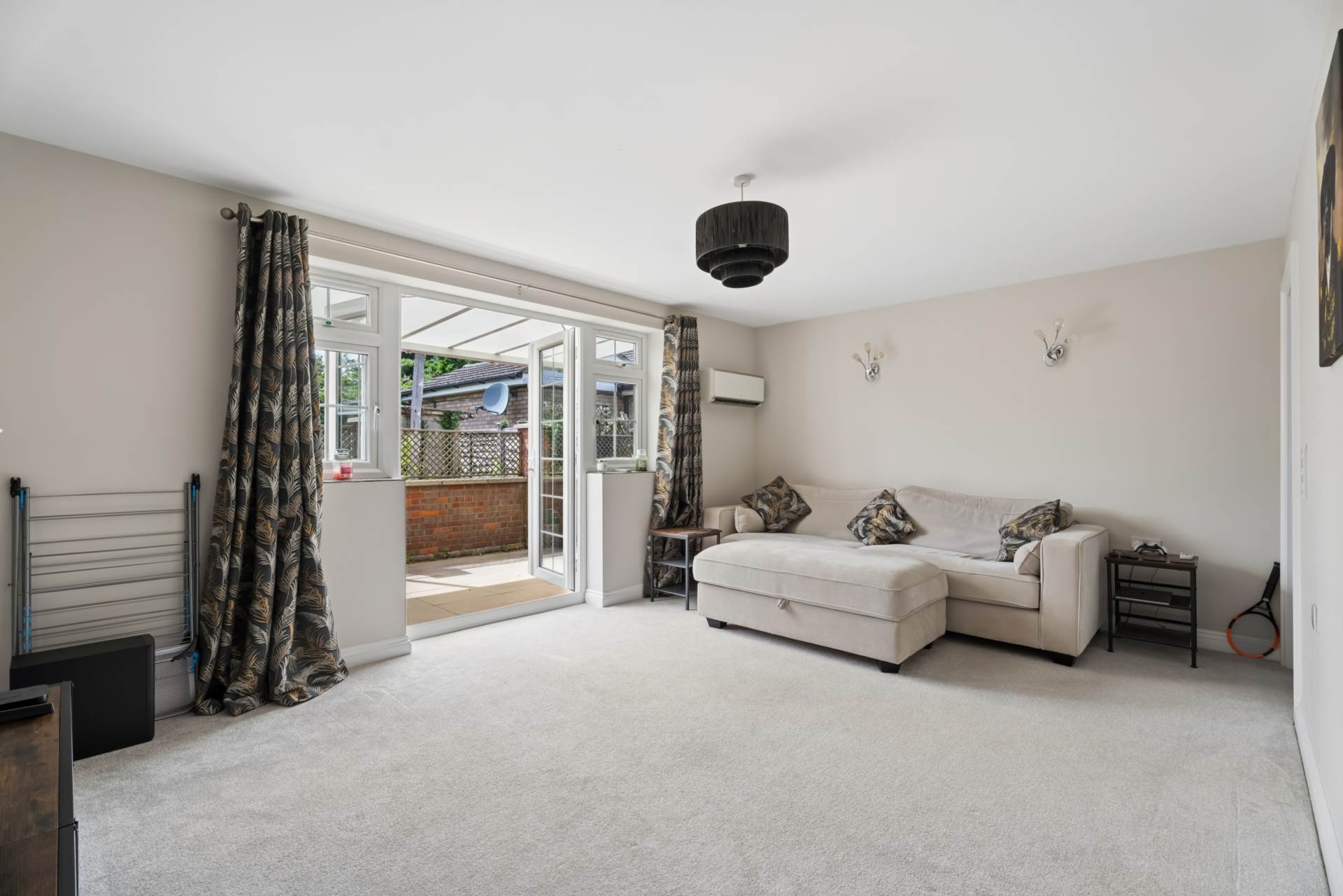 Pitstone, Buckinghamshire, Image 3
