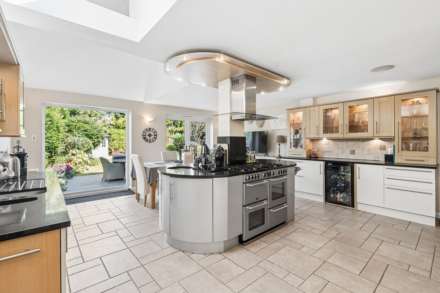 Whytingham Road, Tring, Image 3