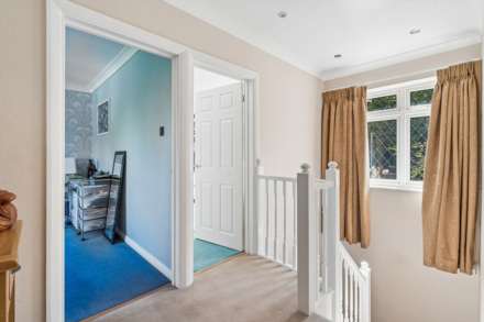 Whytingham Road, Tring, Image 9
