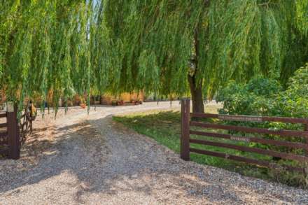 Long Marston, Image 31