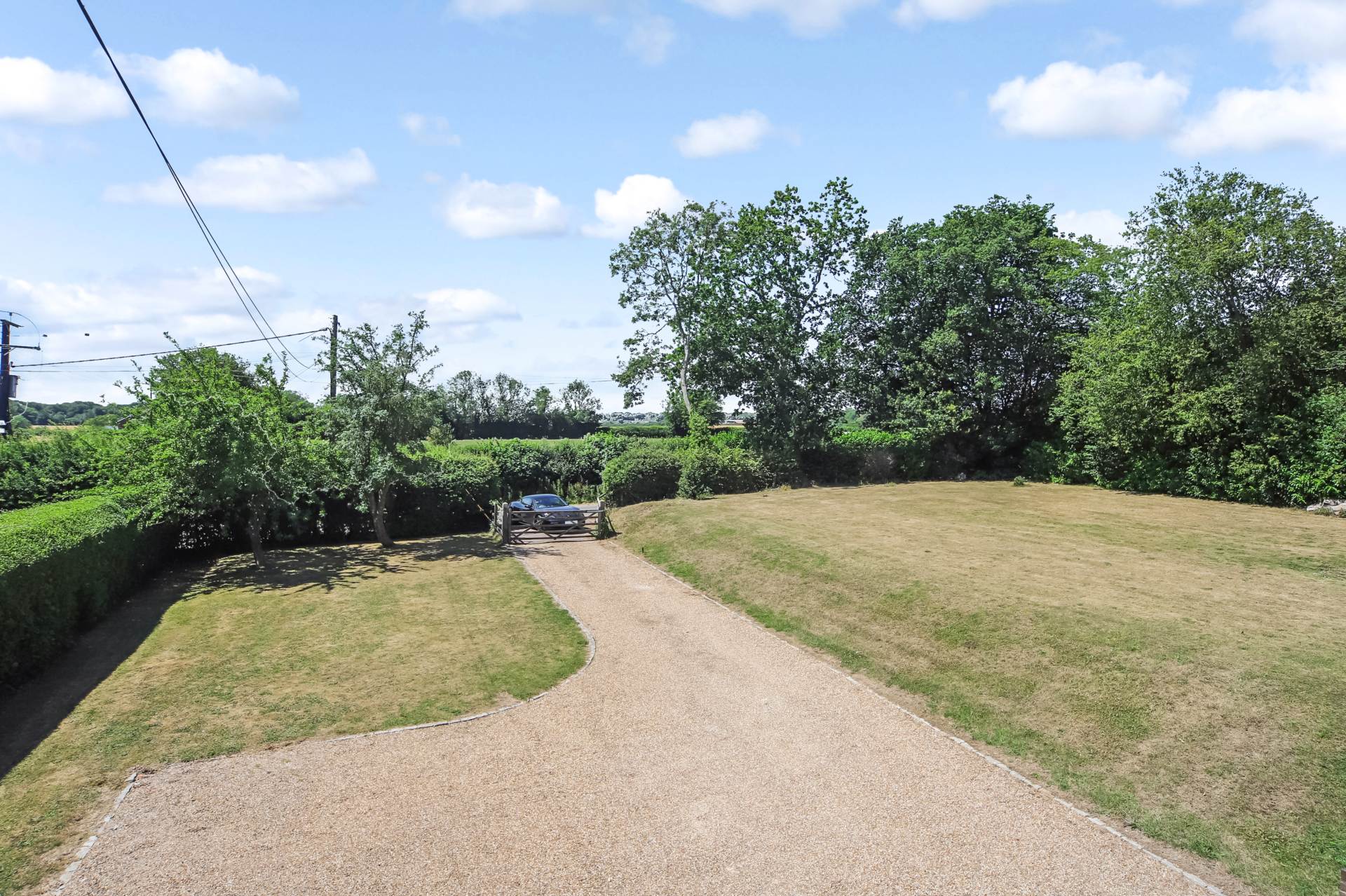 Shire Lane, Hastoe, Image 16