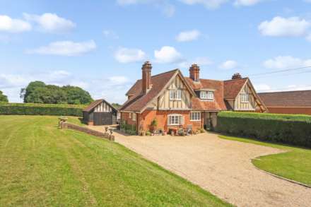 Shire Lane, Hastoe, Image 1