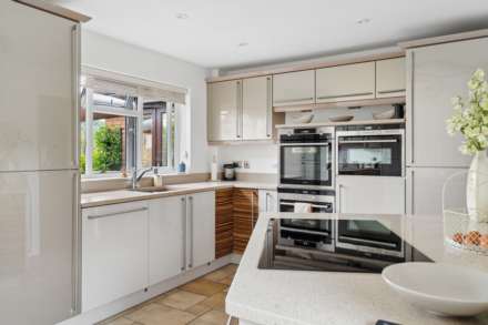 Cherry Gardens, Tring, Image 10