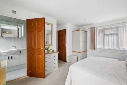 Cherry Gardens, Tring, Image 14