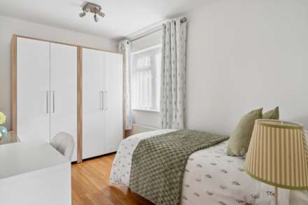 Cherry Gardens, Tring, Image 18