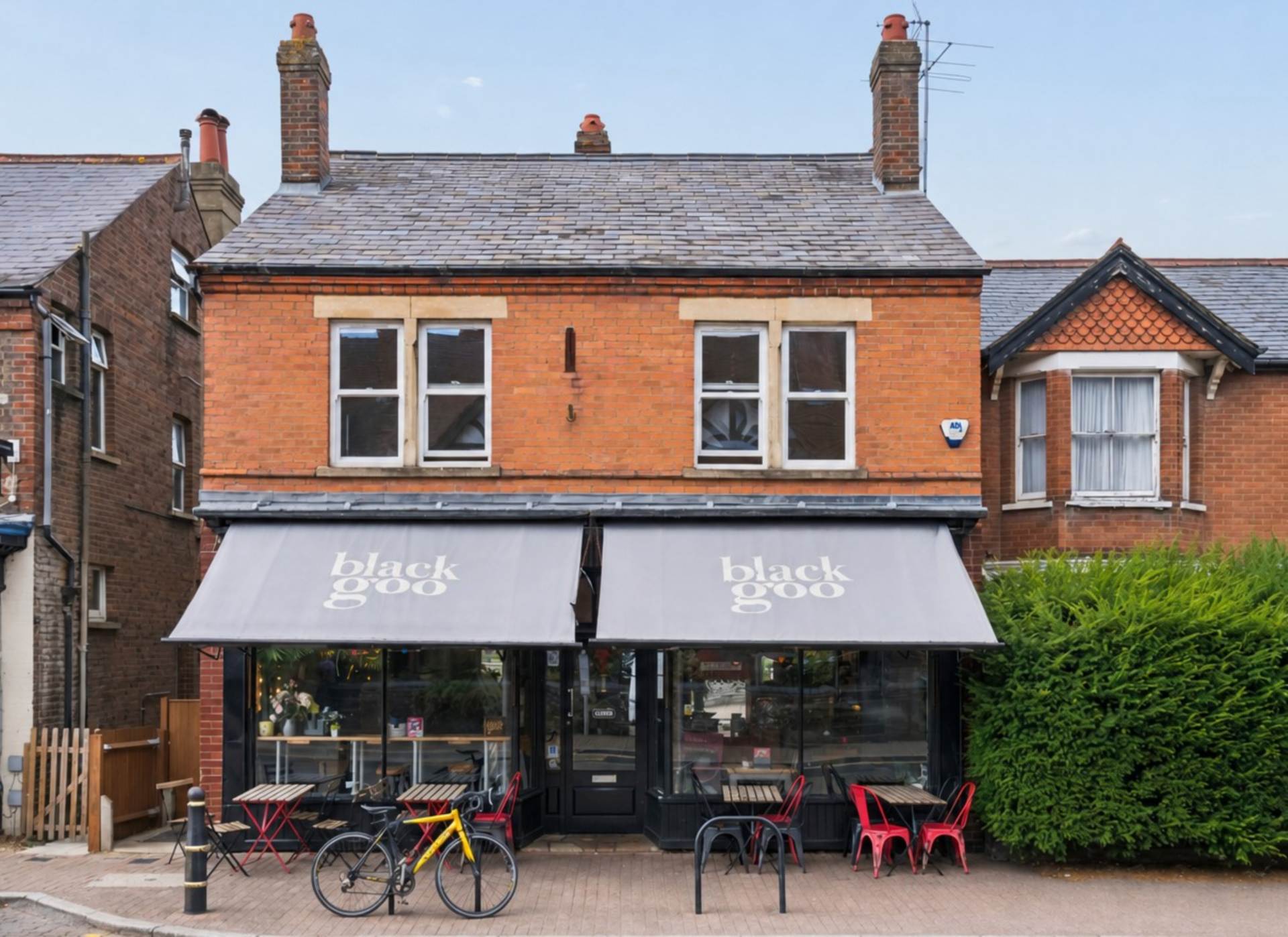 High Street, Tring, Image 1