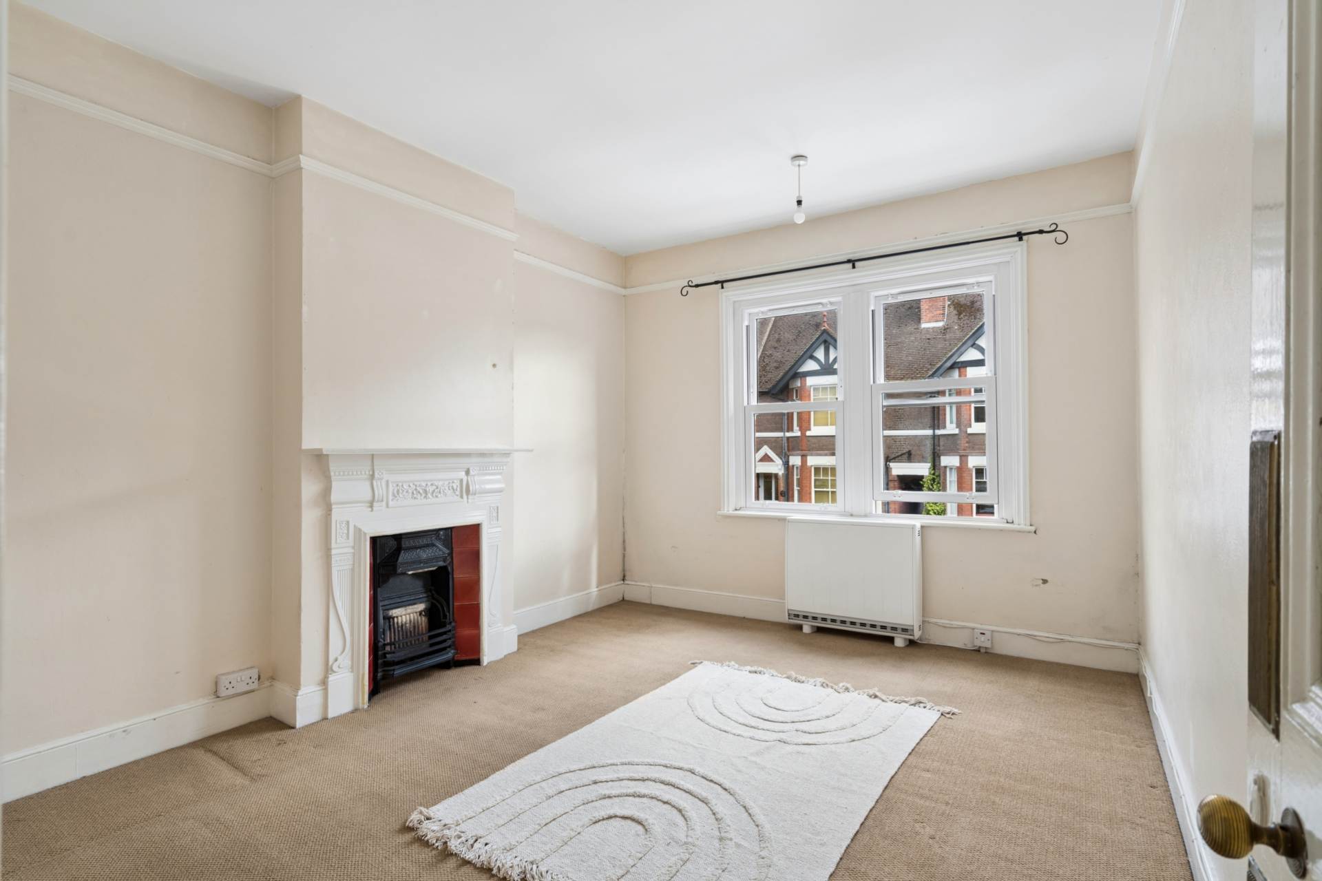 High Street, Tring, Image 12