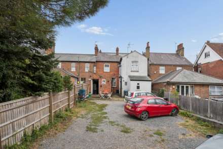 High Street, Tring, Image 28