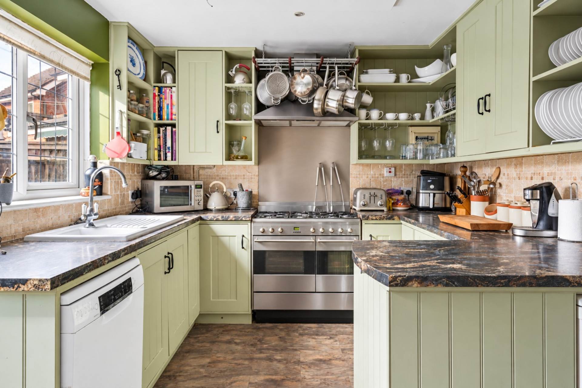 Meadow Close, Tring, Image 3