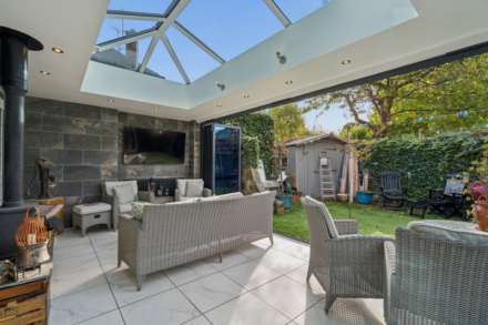 Meadow Close, Tring, Image 10