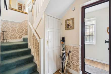 Meadow Close, Tring, Image 15