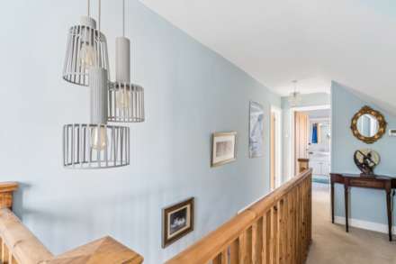 Weston Turville, Image 15