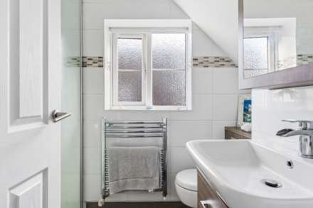 Weston Turville, Image 18