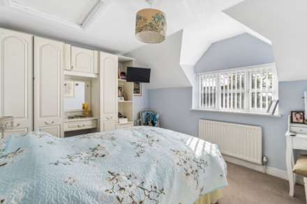 Weston Turville, Image 20