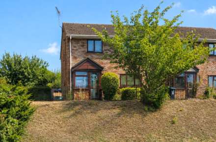 Property For Sale The Hollies, Tring