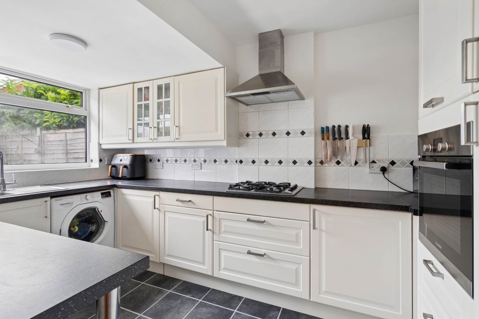 Tring, Image 8