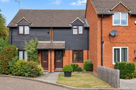 Cheddington, Image 1