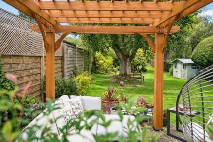 Darrs Lane, Northchurch, Image 27