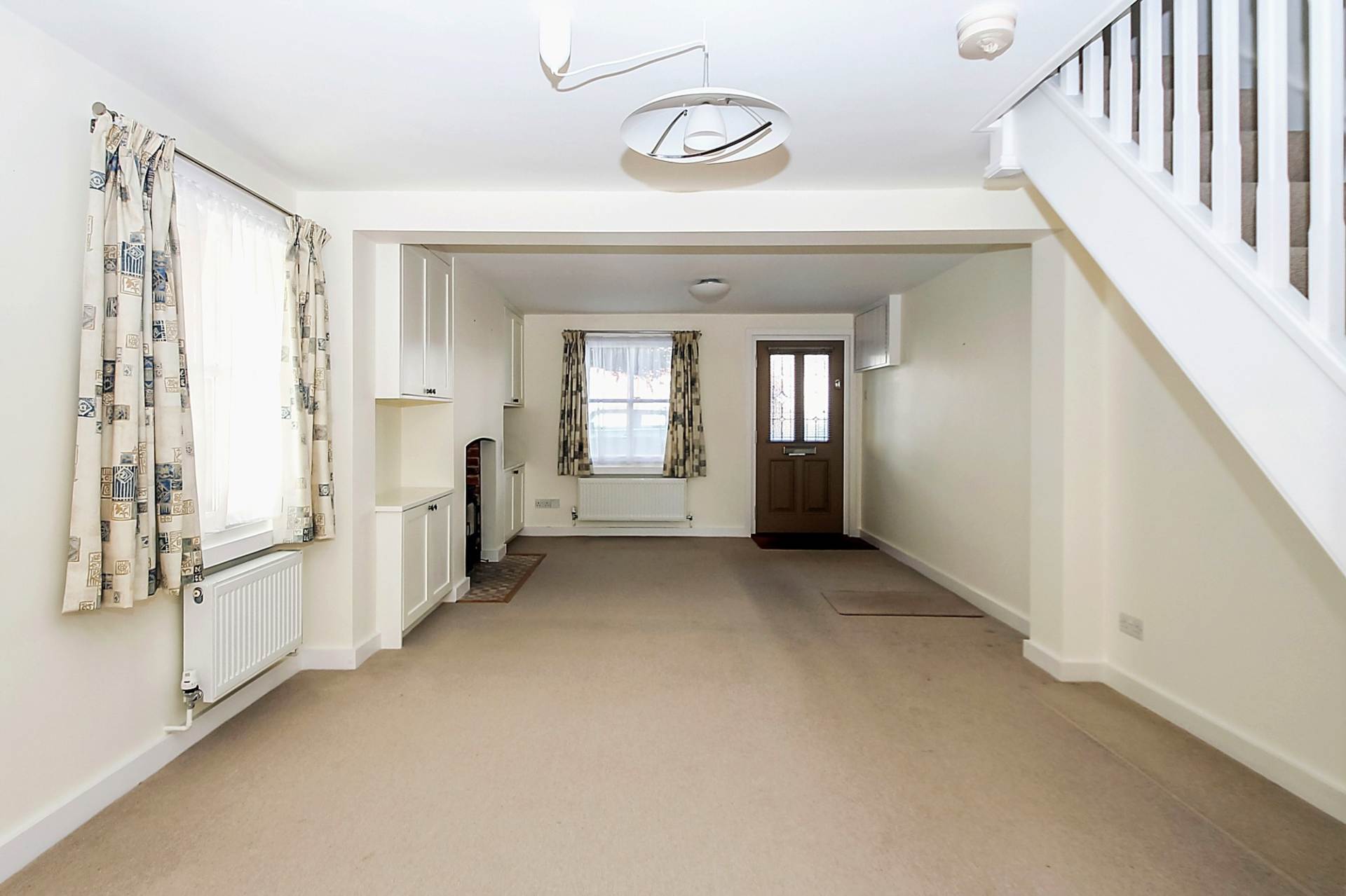 Charles Street, Tring, Image 4