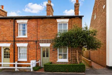 Charles Street, Tring