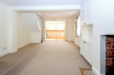 Charles Street, Tring, Image 6