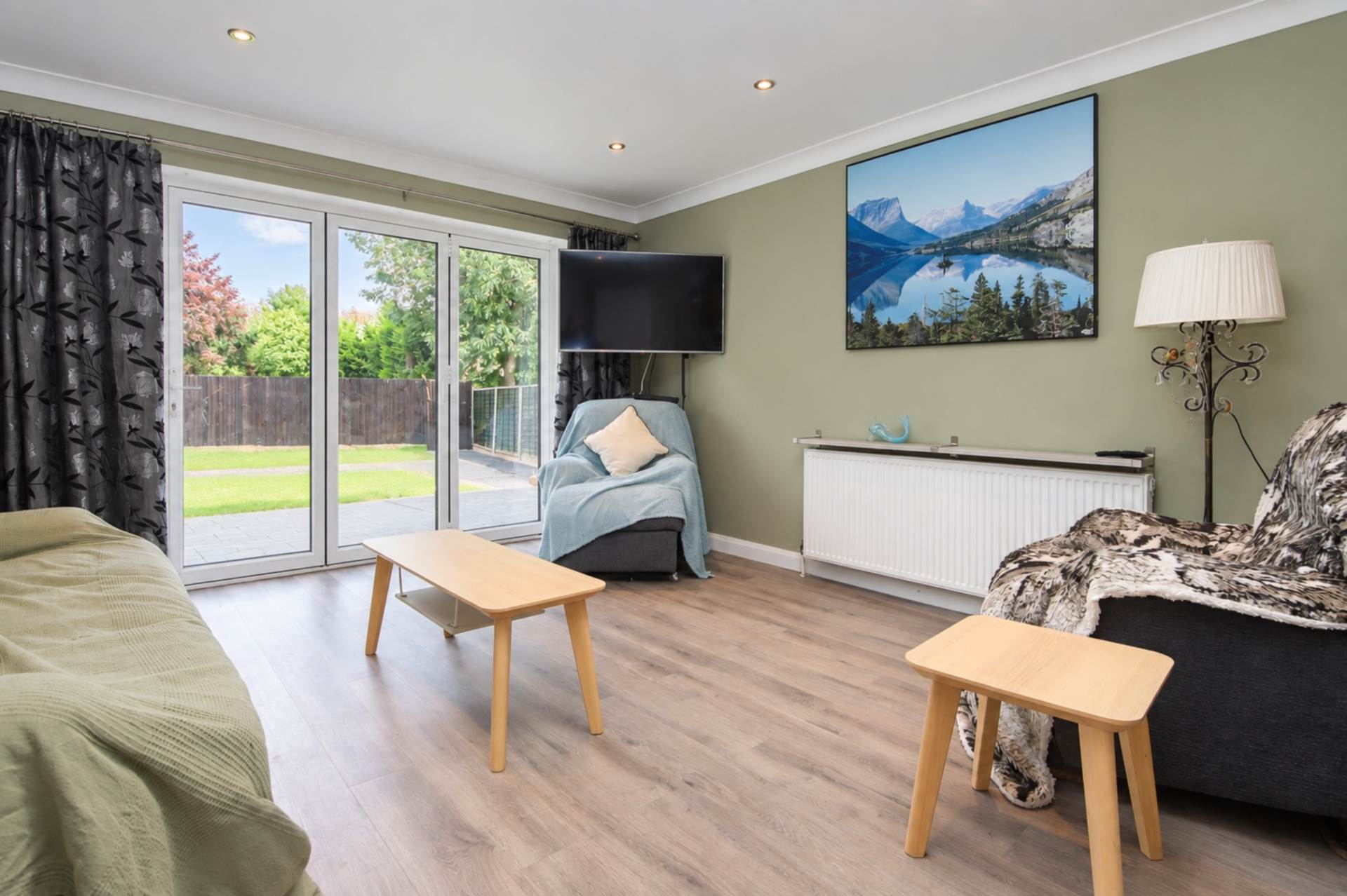Orchard Way, Stanbridge, Image 6