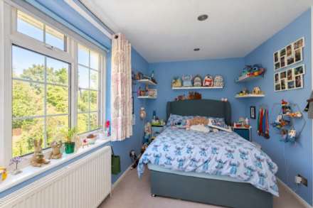 Sandon Close, Tring, Image 13