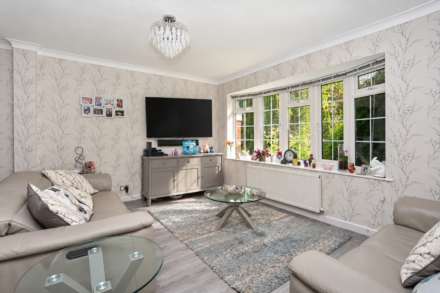 Sandon Close, Tring, Image 4