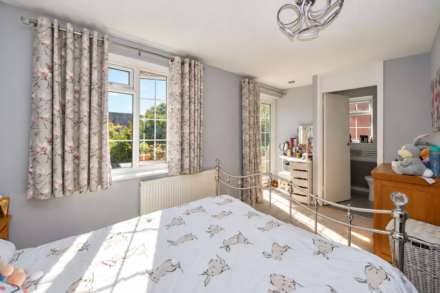 Sandon Close, Tring, Image 7
