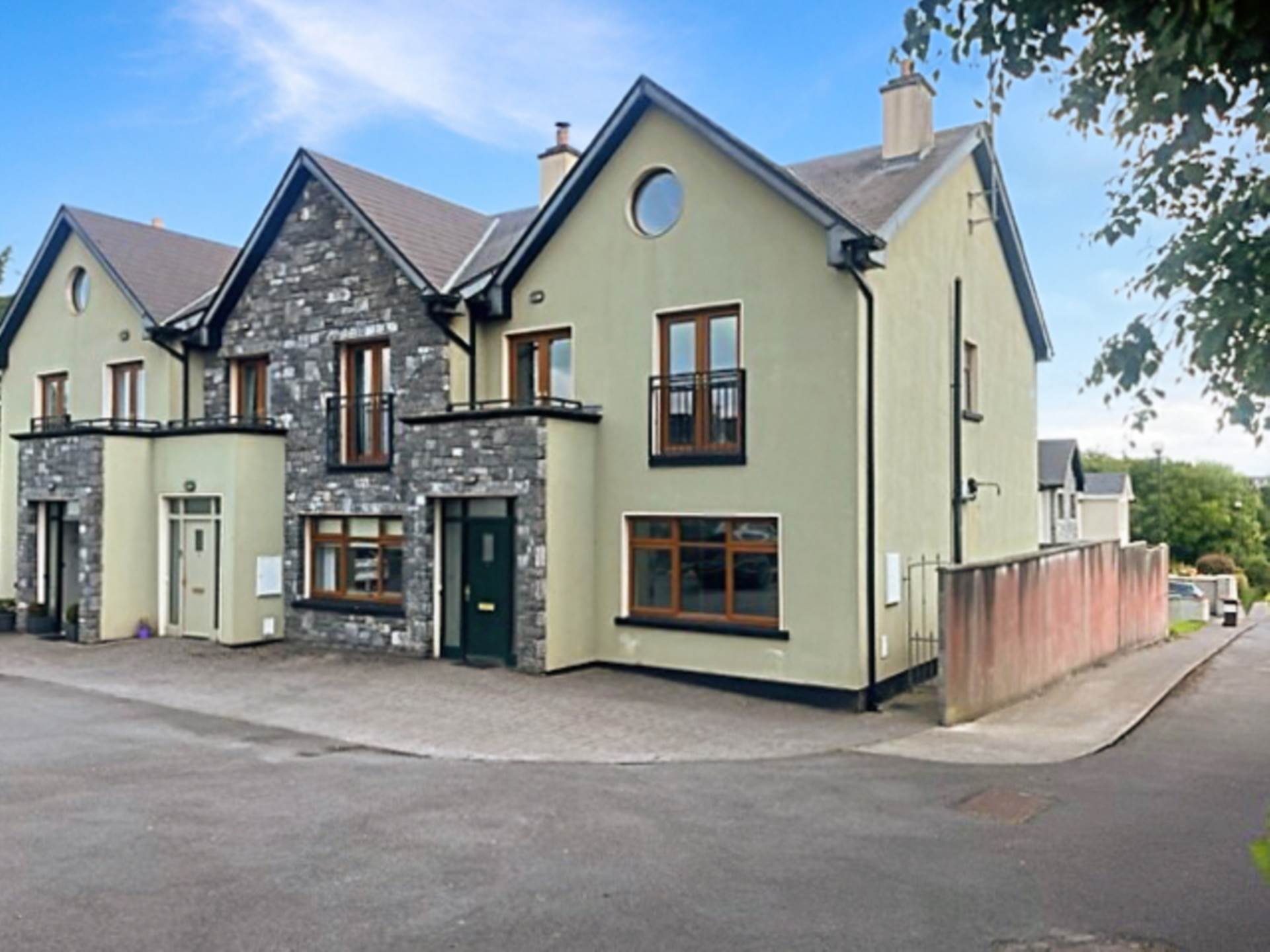 1 CÚIL NA HABHAINN, GORT, CO. GALWAY