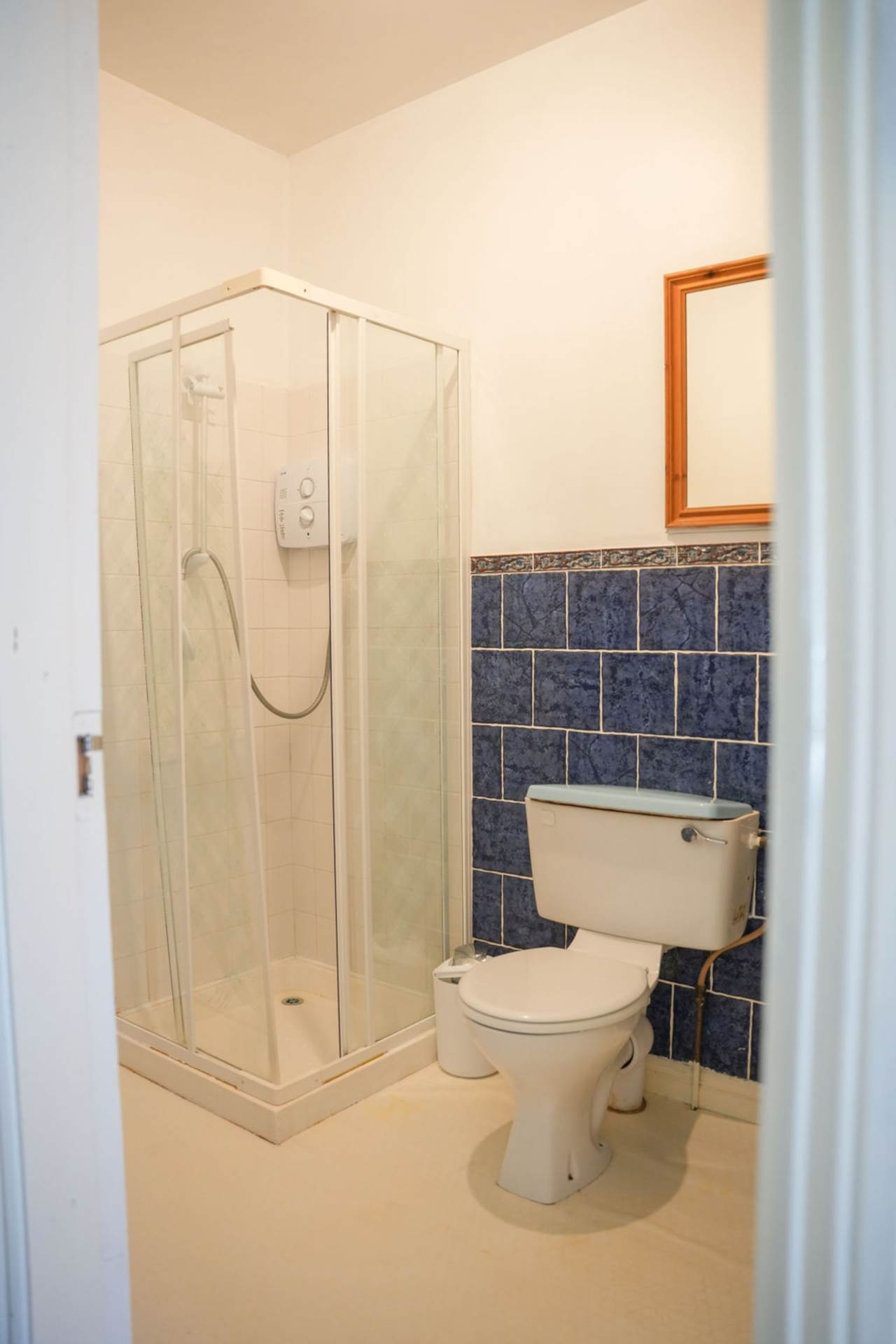 The Wren Bar and Residence, Woodford, Co. Galway, H62 WF53